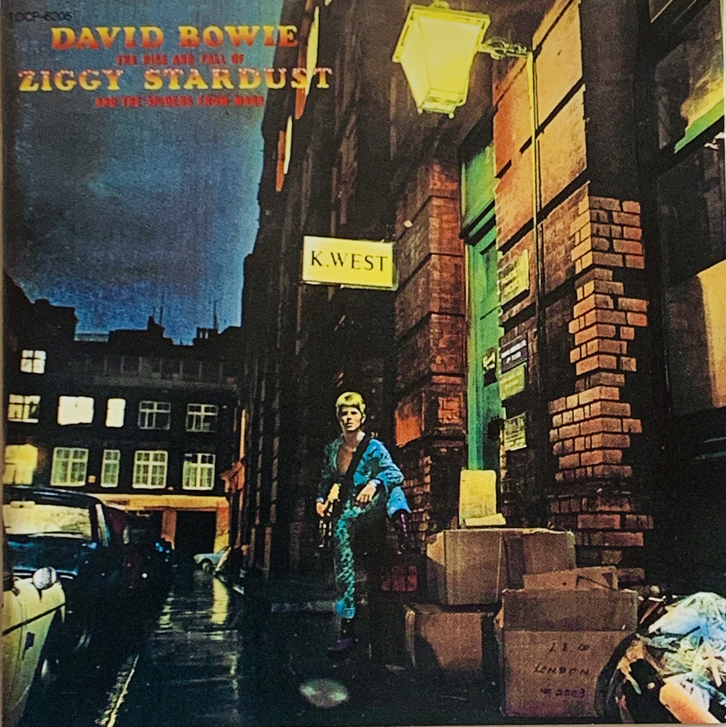 Amazon.com: Ziggy Stardust and the Spiders from Mars (The